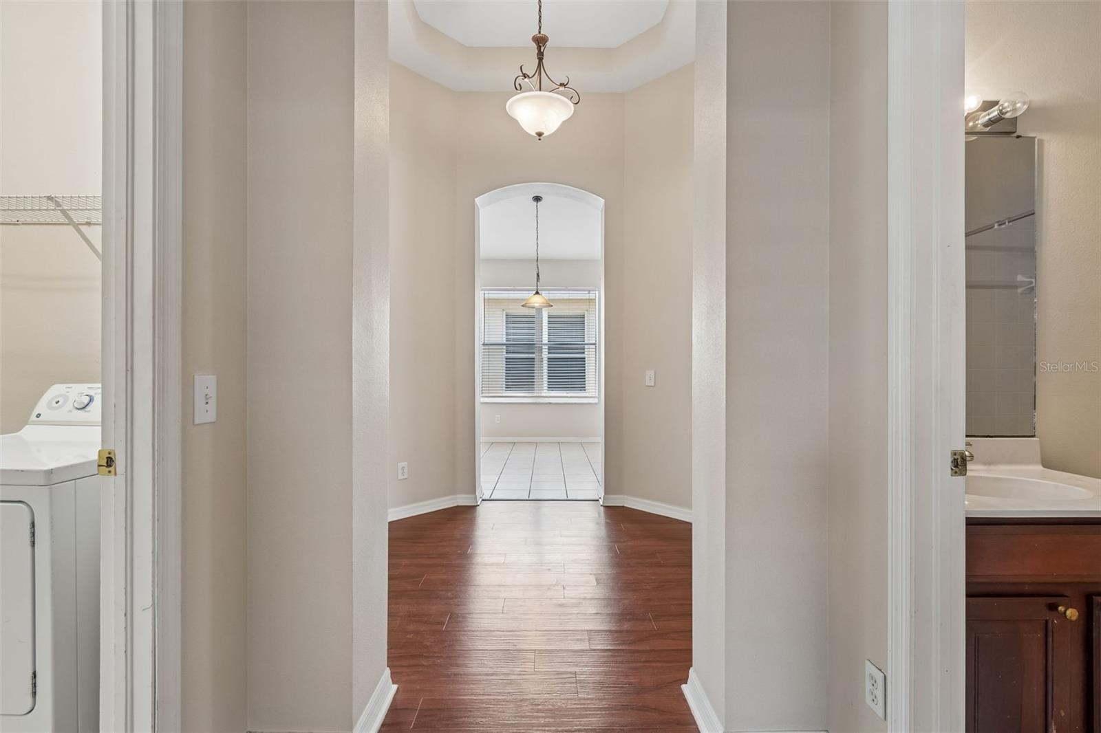 4789 WHISPERING WIND AVE, TAMPA, FL, 33614