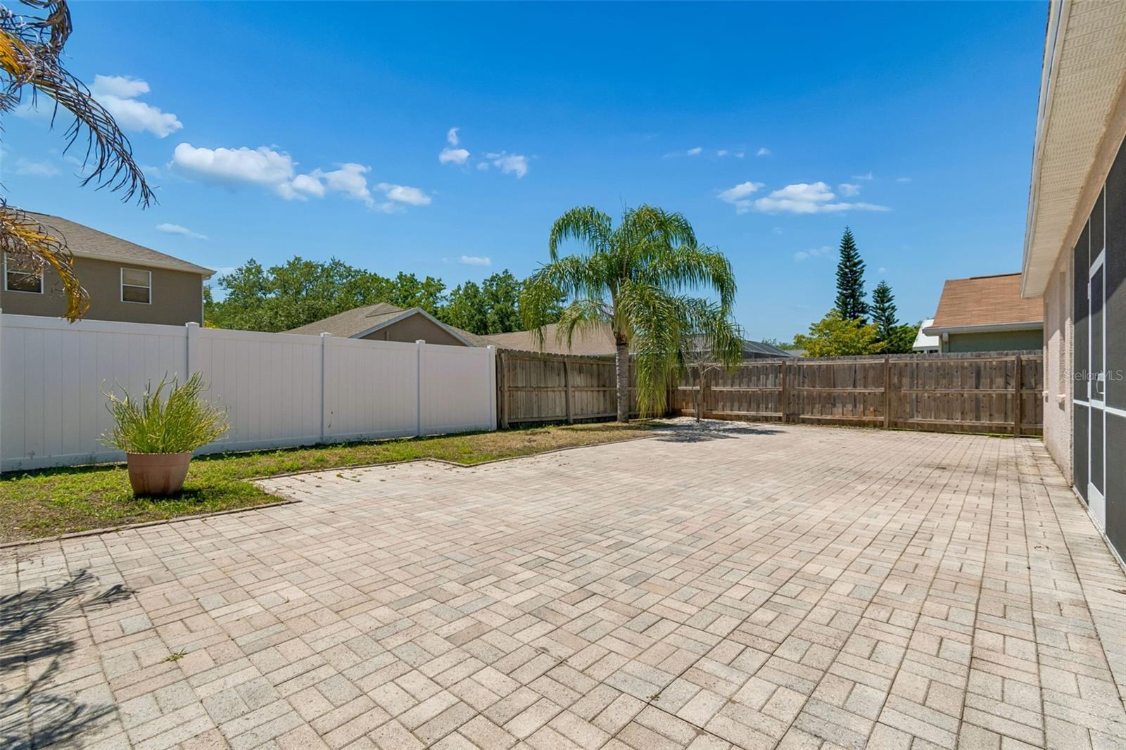 4789 WHISPERING WIND AVE, TAMPA, FL, 33614
