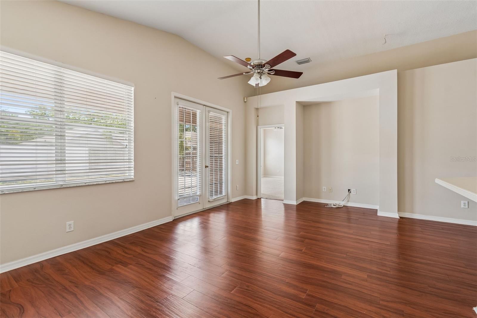 4789 WHISPERING WIND AVE, TAMPA, FL, 33614