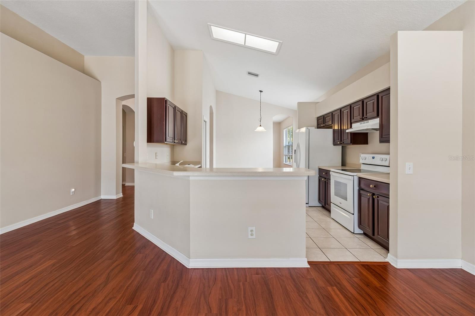 4789 WHISPERING WIND AVE, TAMPA, FL, 33614