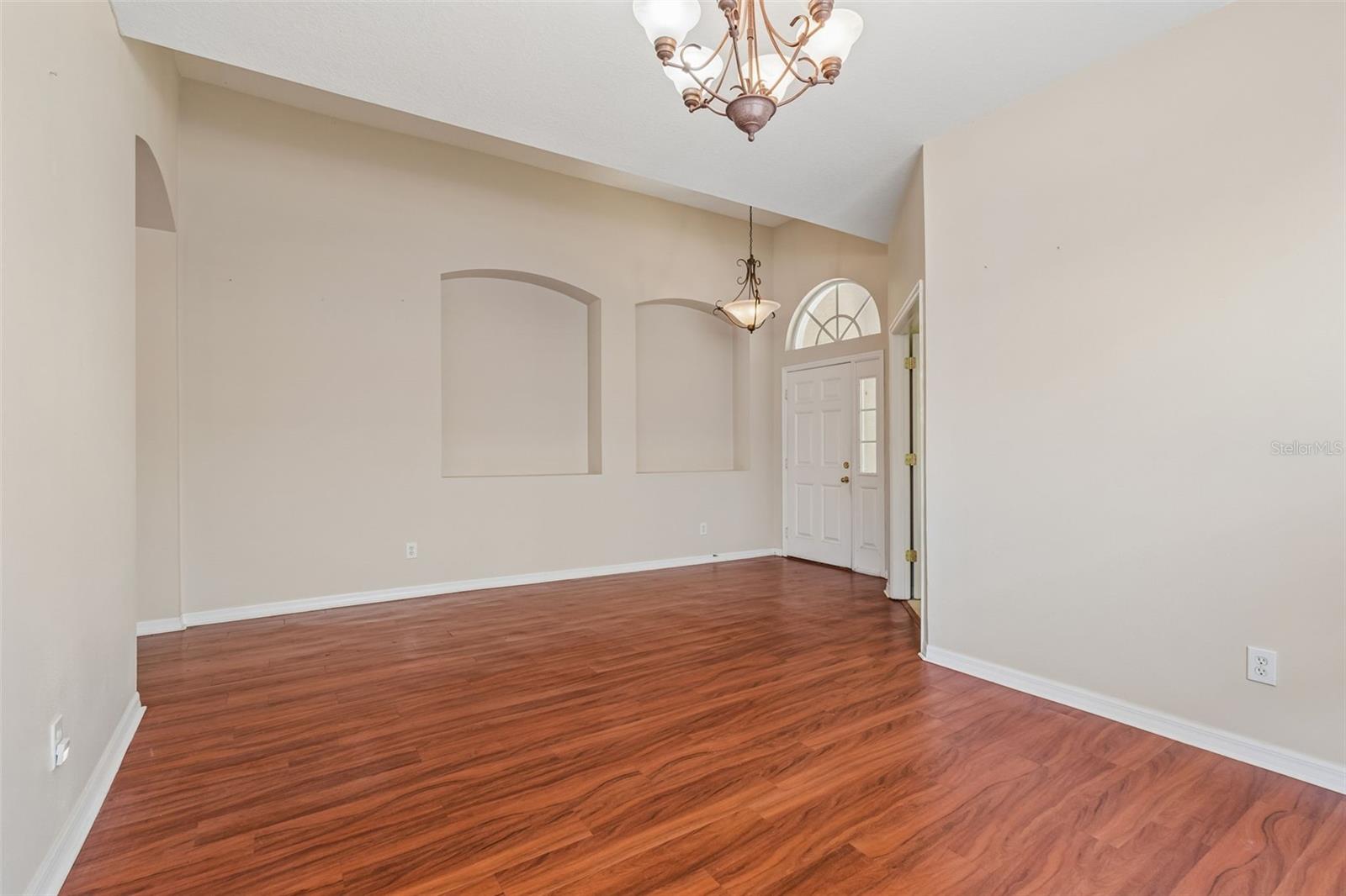 4789 WHISPERING WIND AVE, TAMPA, FL, 33614