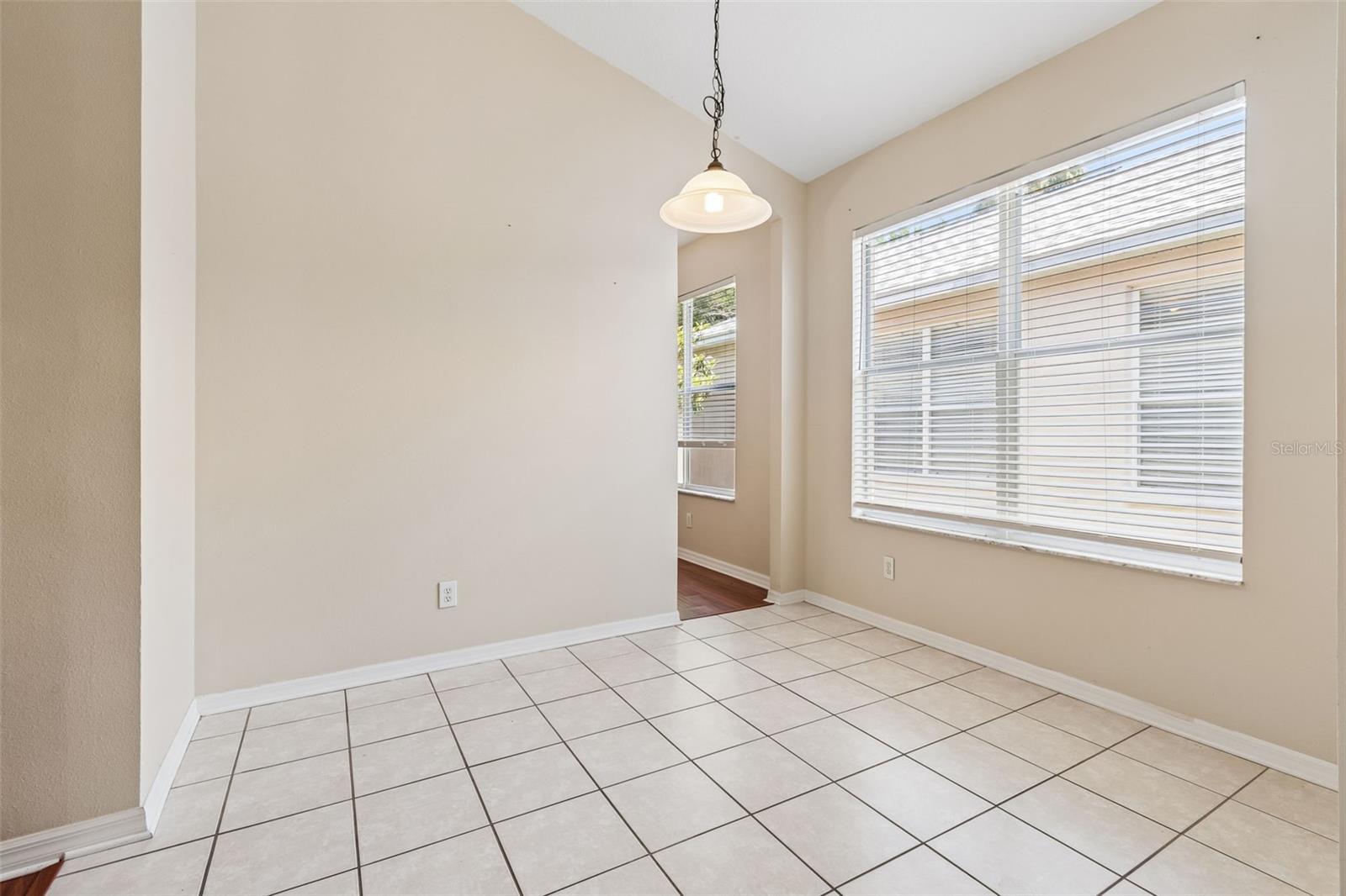 4789 WHISPERING WIND AVE, TAMPA, FL, 33614