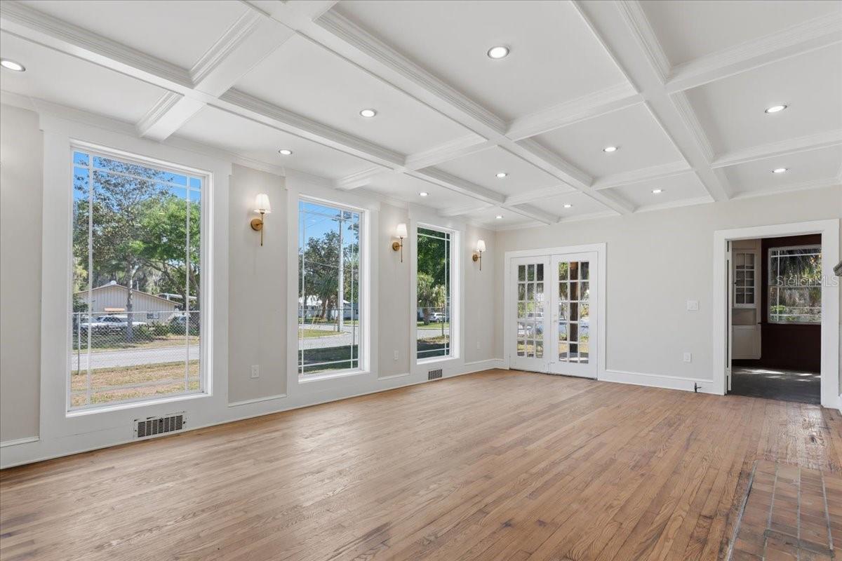 490 NW MADISON ST, LAKE CITY, FL, 32055