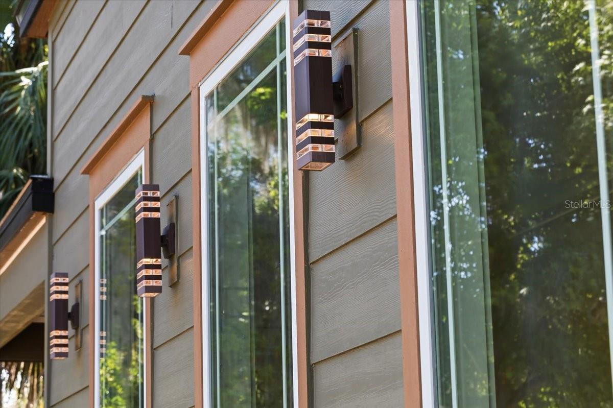 490 NW MADISON ST, LAKE CITY, FL, 32055