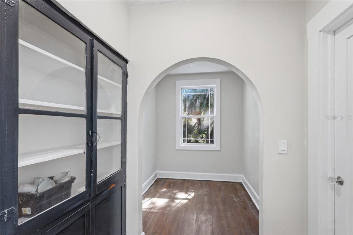 490 NW MADISON ST, LAKE CITY, FL, 32055