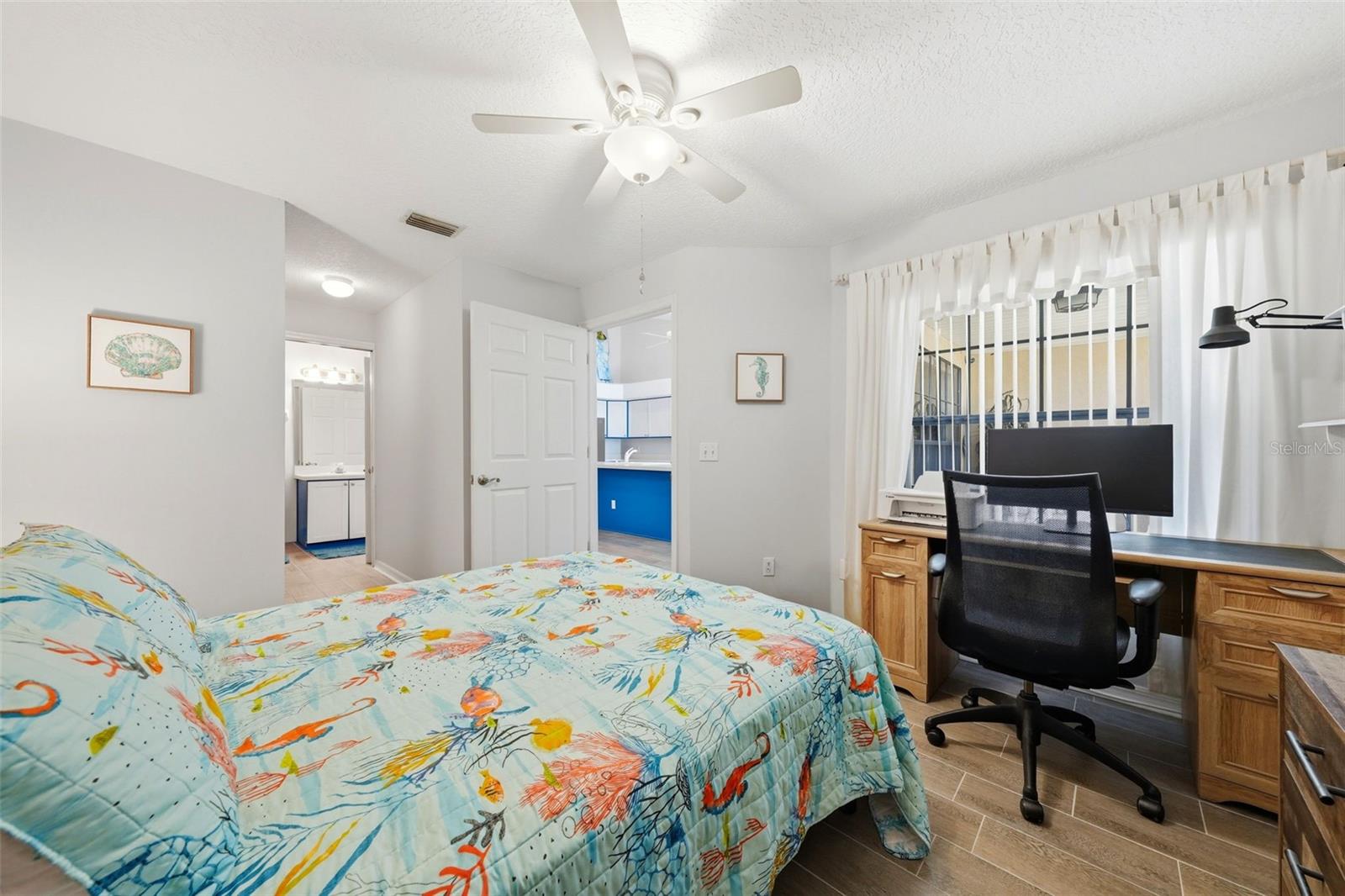 220 JUNIPER WAY, TAVARES, FL, 32778