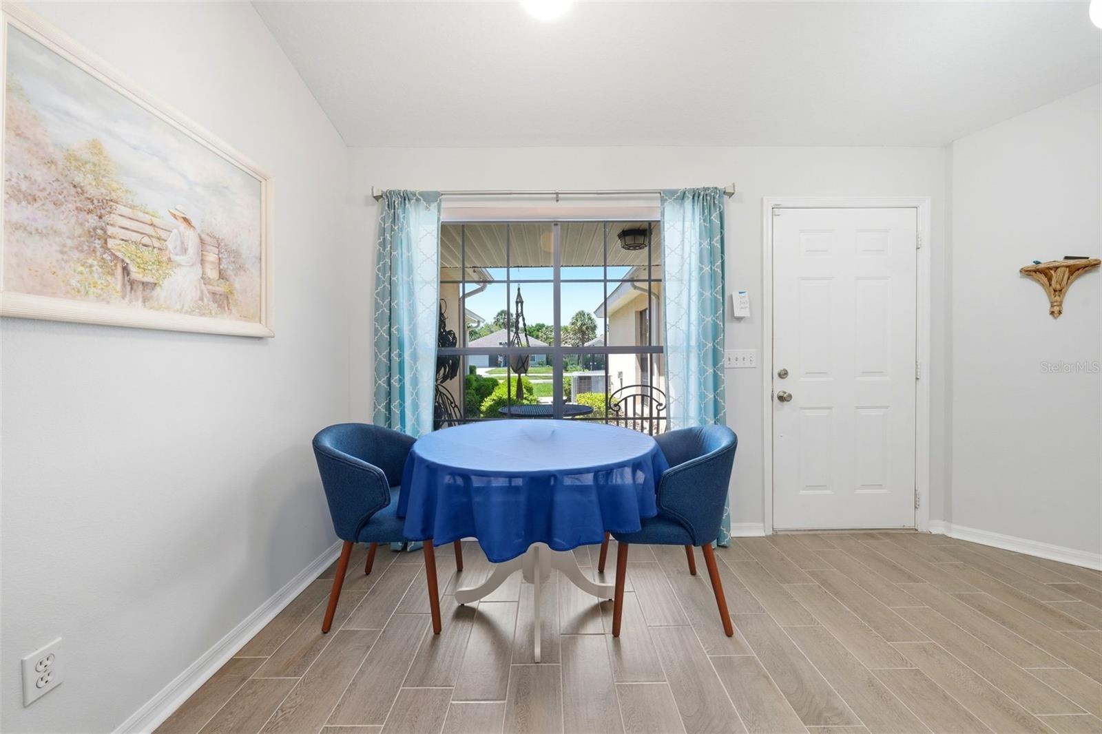 220 JUNIPER WAY, TAVARES, FL, 32778