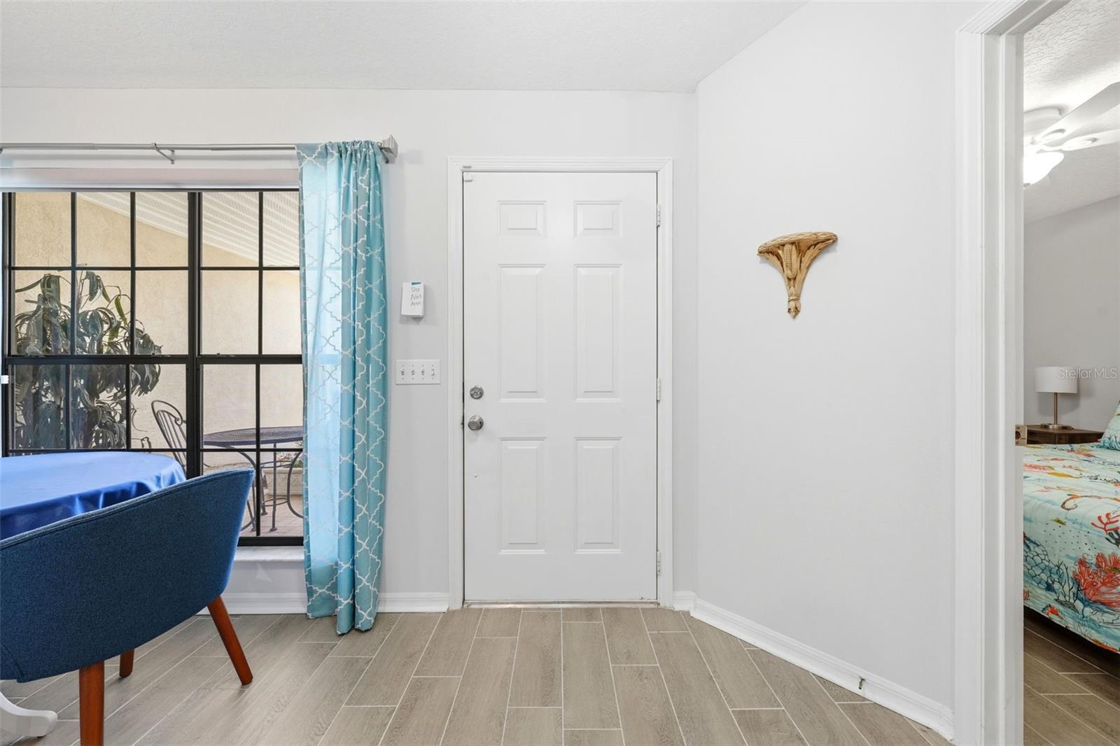 220 JUNIPER WAY, TAVARES, FL, 32778