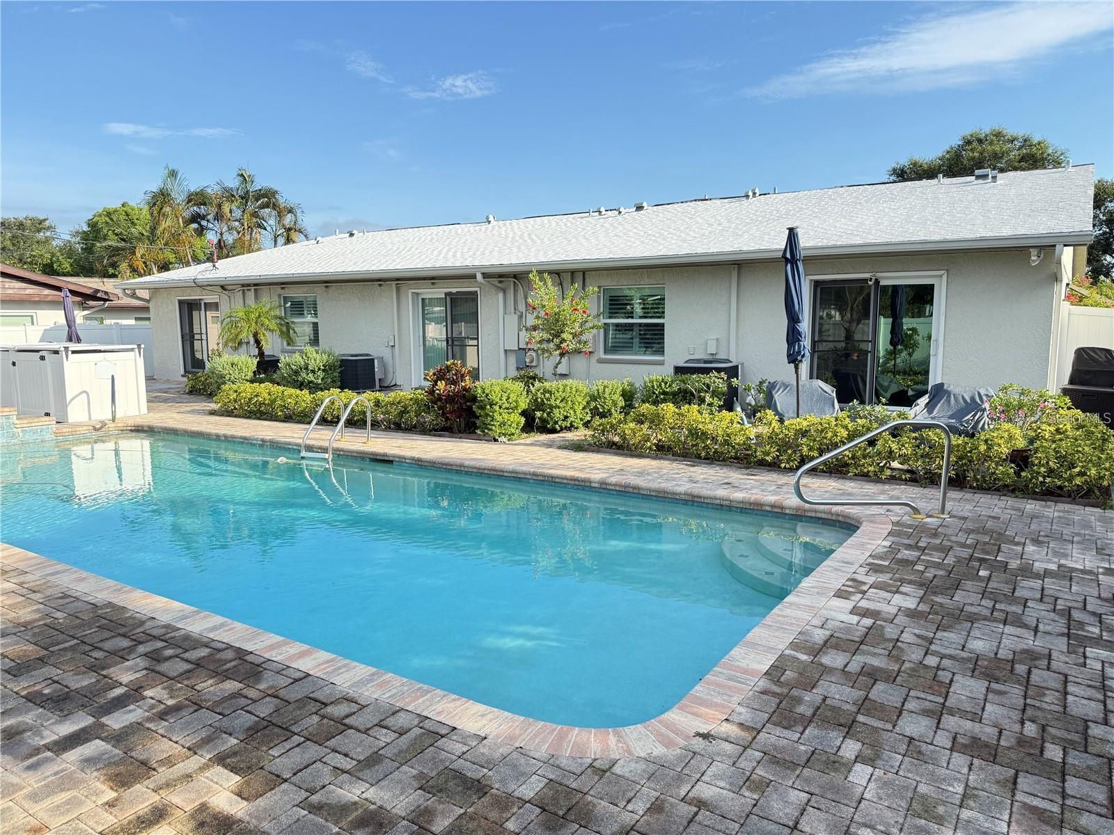 440 50TH AVE N, ST PETERSBURG, FL, 33703