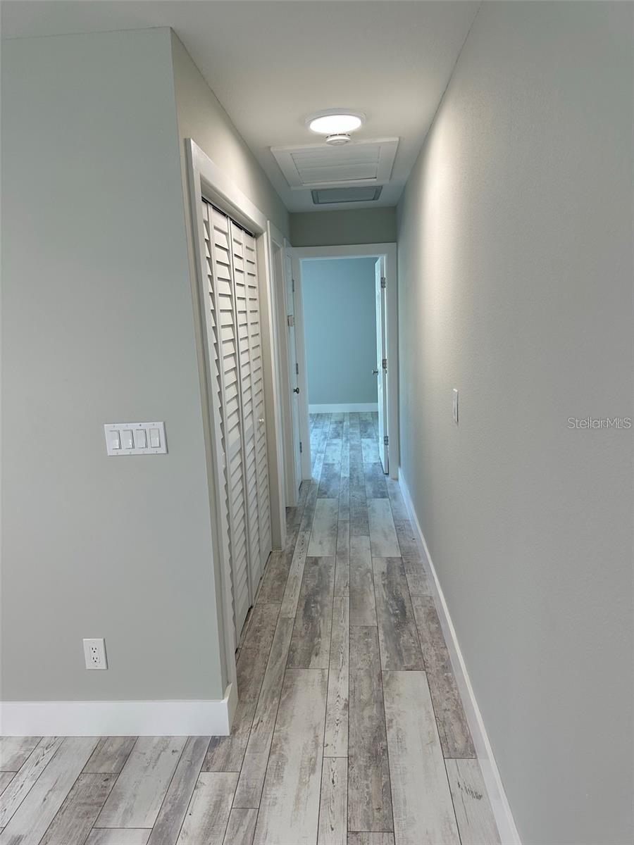 440 50TH AVE N, ST PETERSBURG, FL, 33703