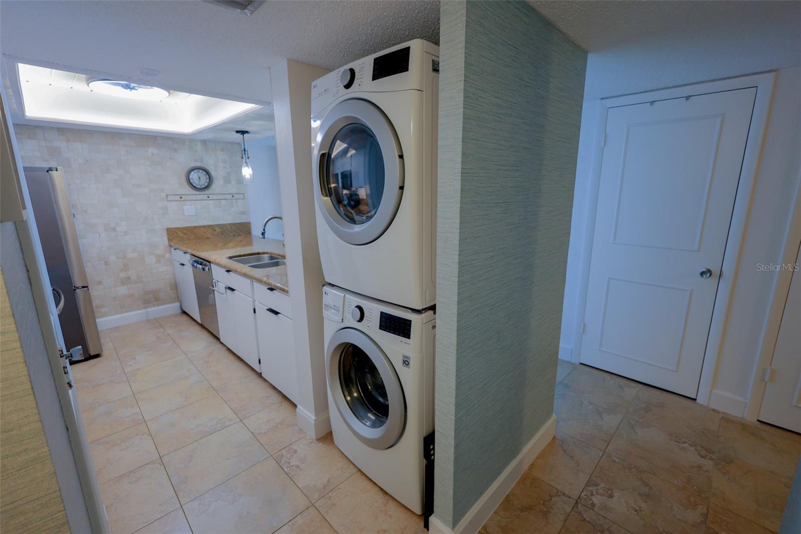 440 S GULFVIEW BLVD #1105, CLEARWATER BEACH, FL, 33767