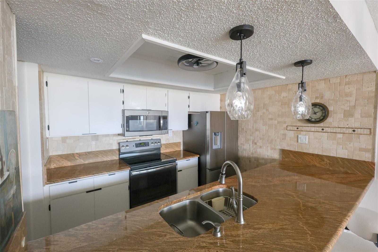 440 S GULFVIEW BLVD #1105, CLEARWATER BEACH, FL, 33767