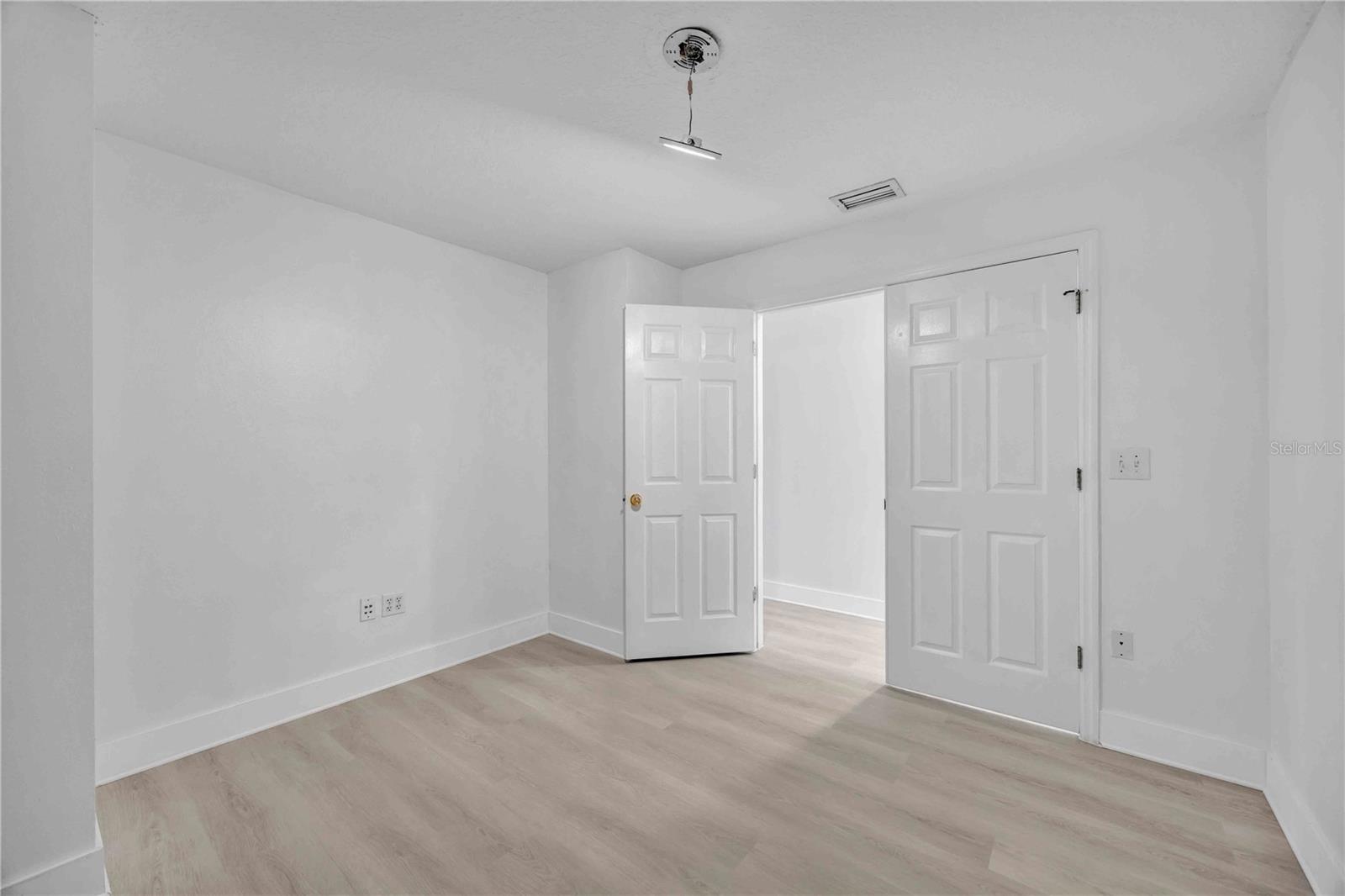 727 KENSINGTON LAKE CIR, BRANDON, FL, 33511