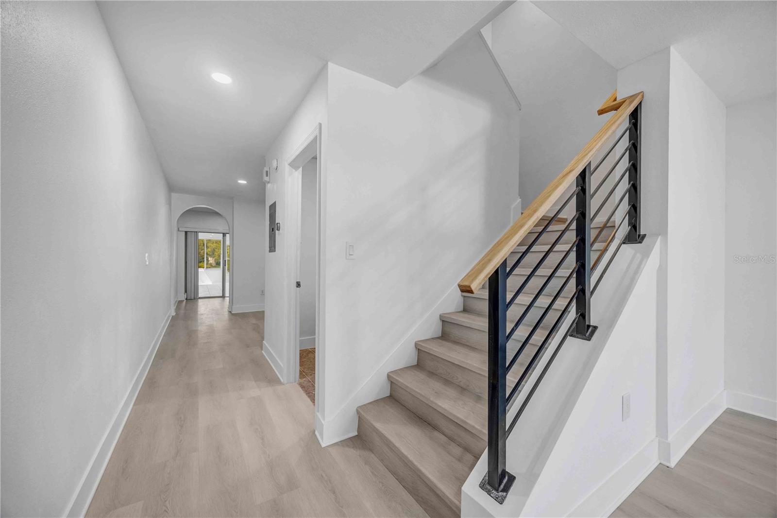 727 KENSINGTON LAKE CIR, BRANDON, FL, 33511