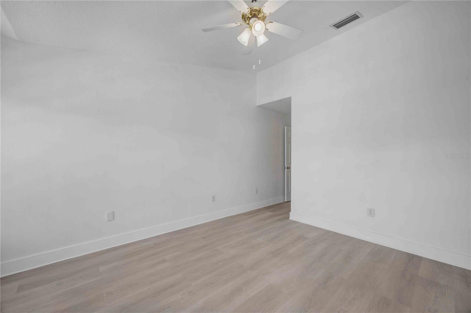 727 KENSINGTON LAKE CIR, BRANDON, FL, 33511