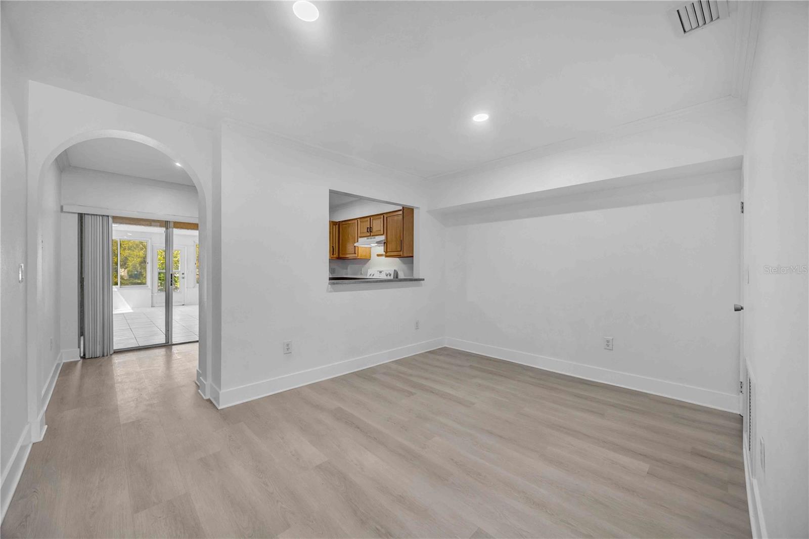 727 KENSINGTON LAKE CIR, BRANDON, FL, 33511