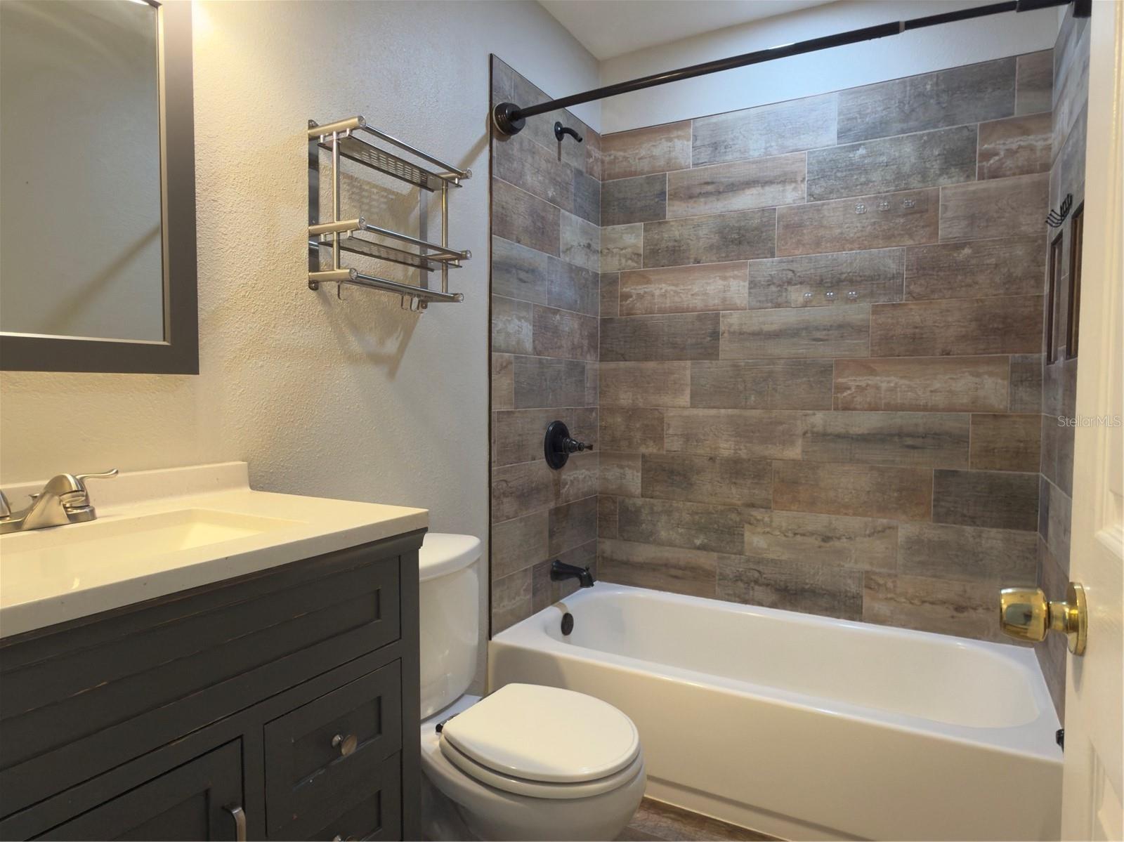 4850 LAKE SHORE DR, ST CLOUD, FL, 34772