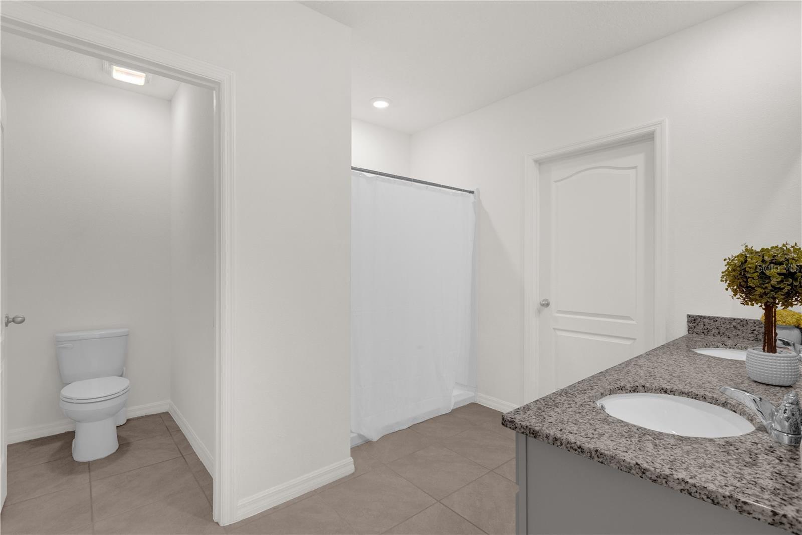 1139 AUGUST SKY DR, DELTONA, FL, 32738