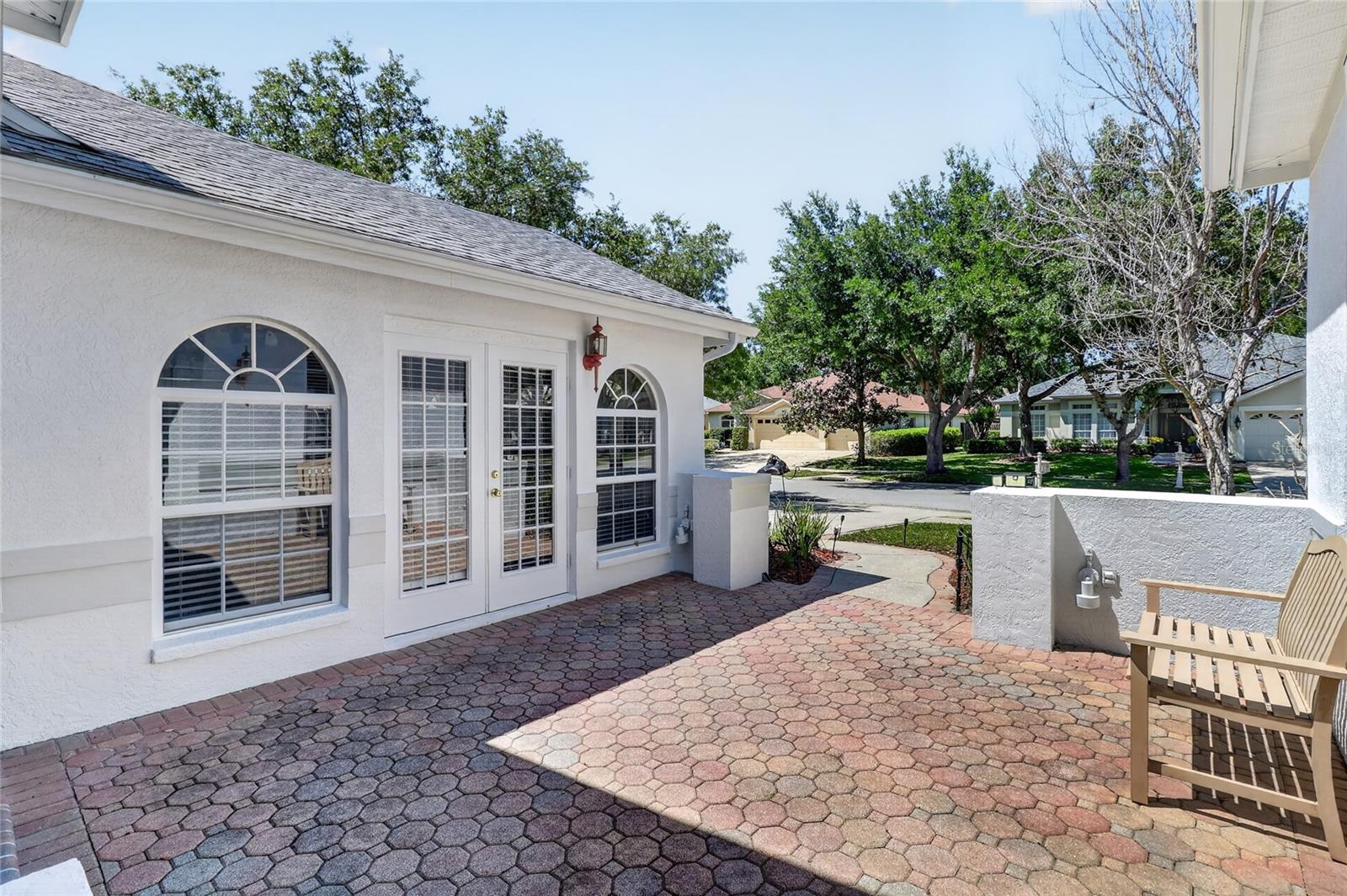 10206 SHADOW BRANCH DR, TAMPA, FL, 33647