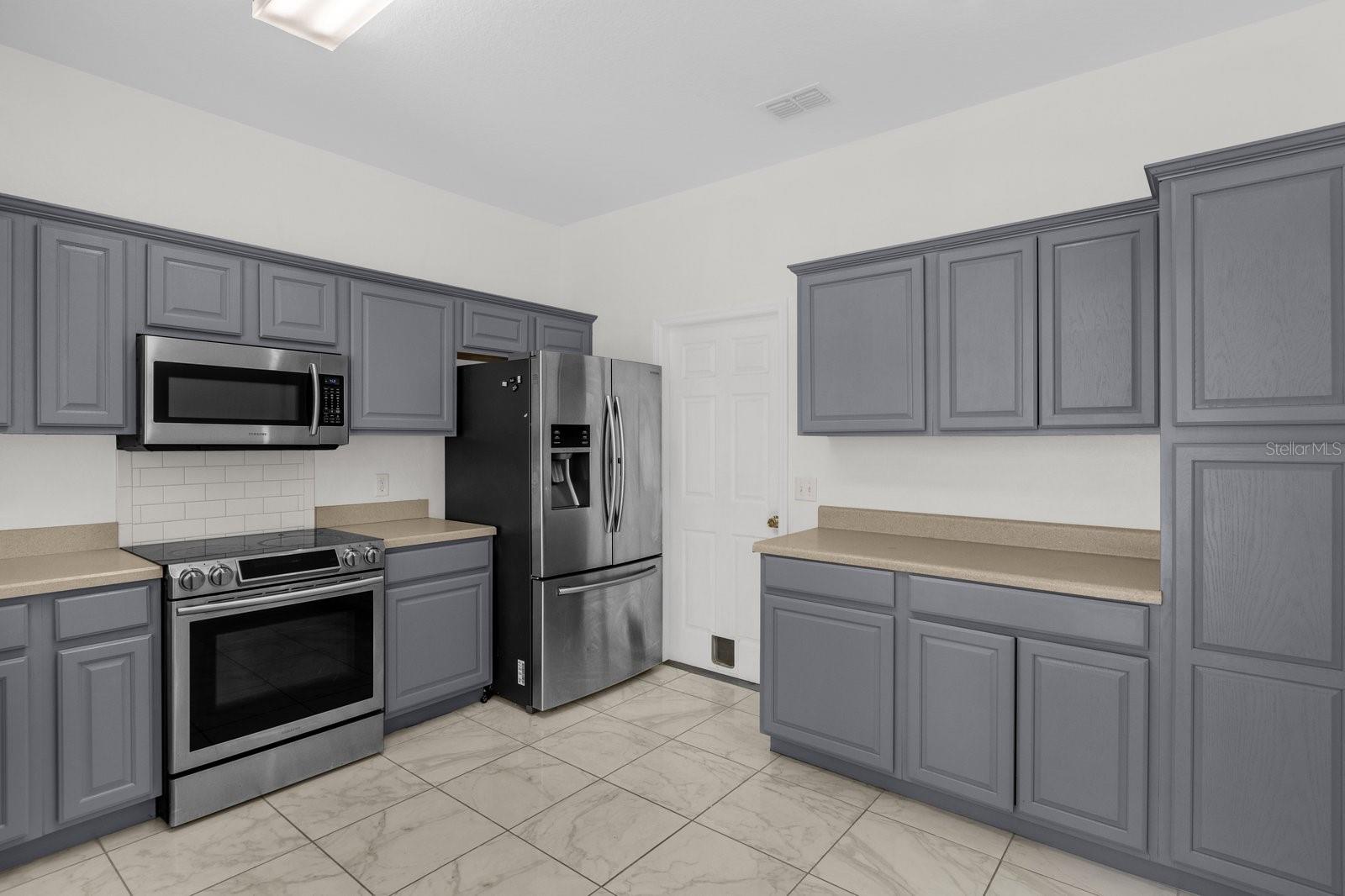 5090 NE 122ND BLVD, OXFORD, FL, 34484