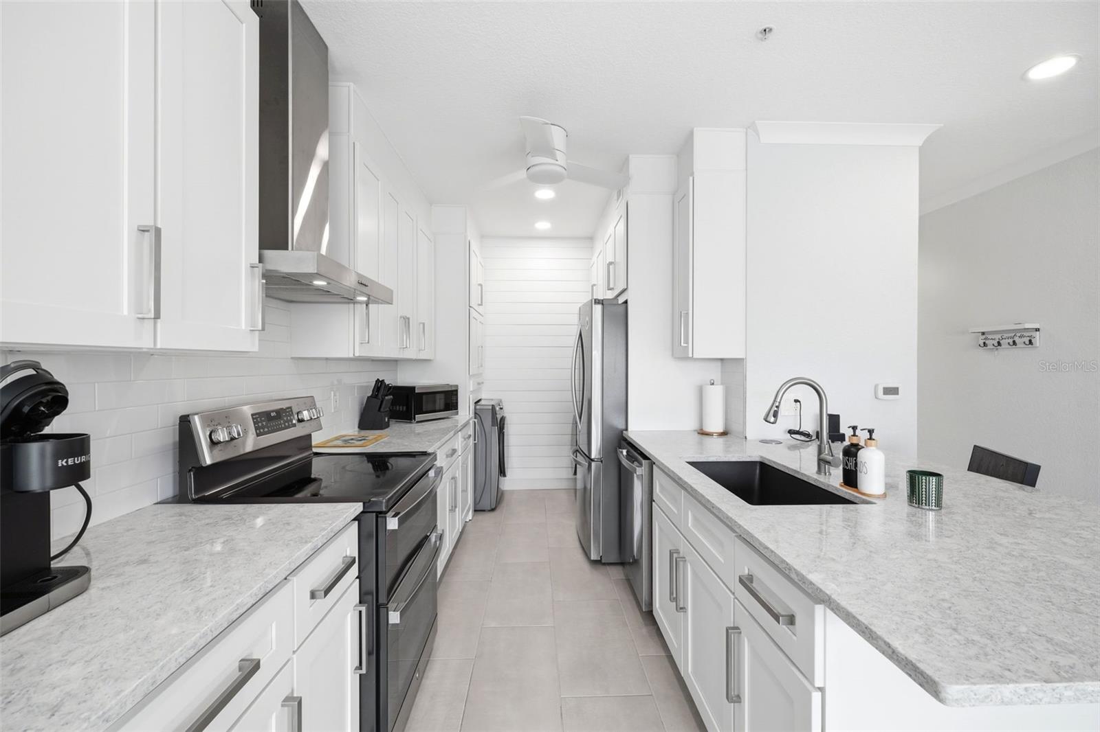 210 3RD ST W #8305, BRADENTON, FL, 34205