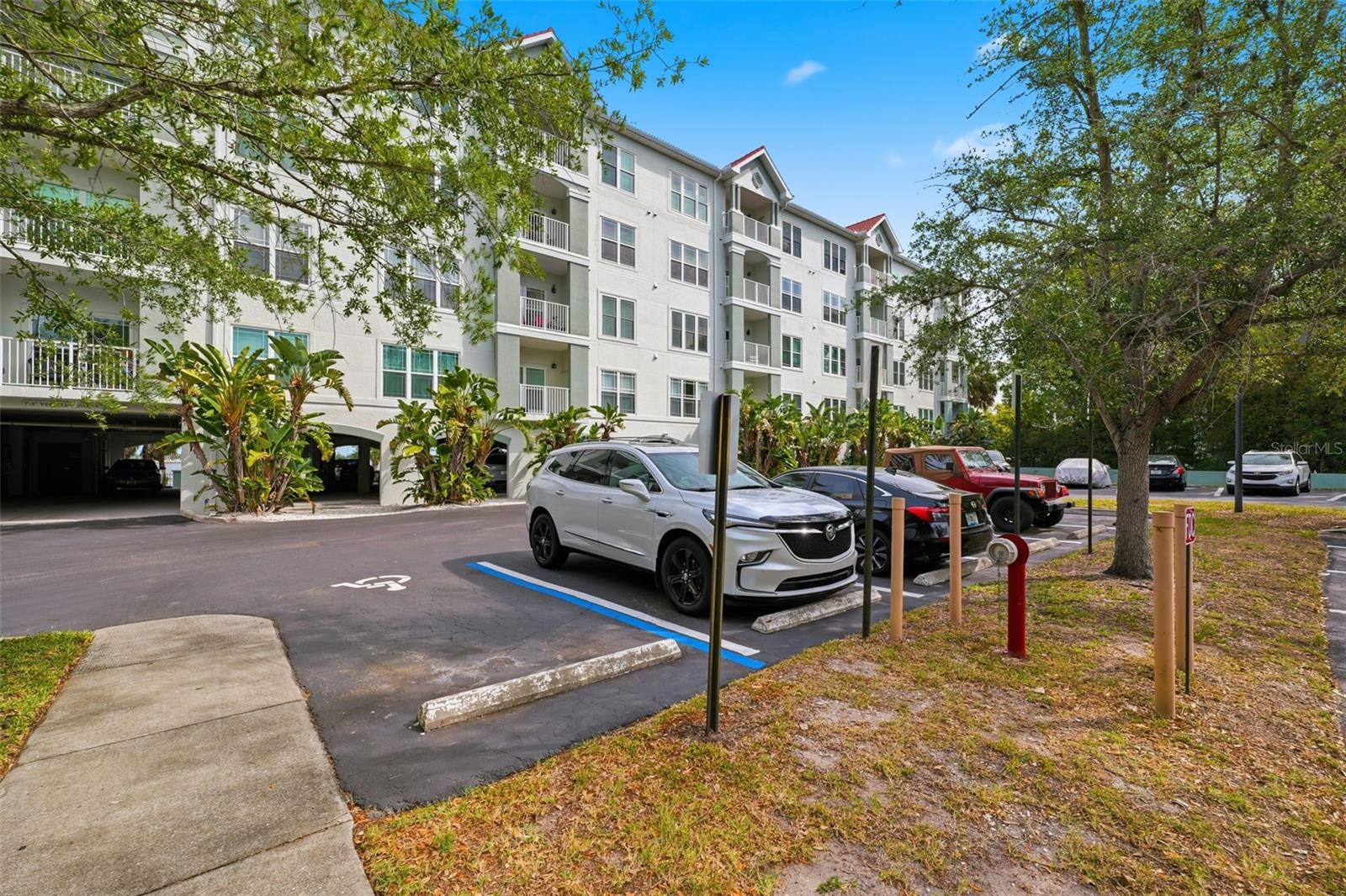 210 3RD ST W #8305, BRADENTON, FL, 34205