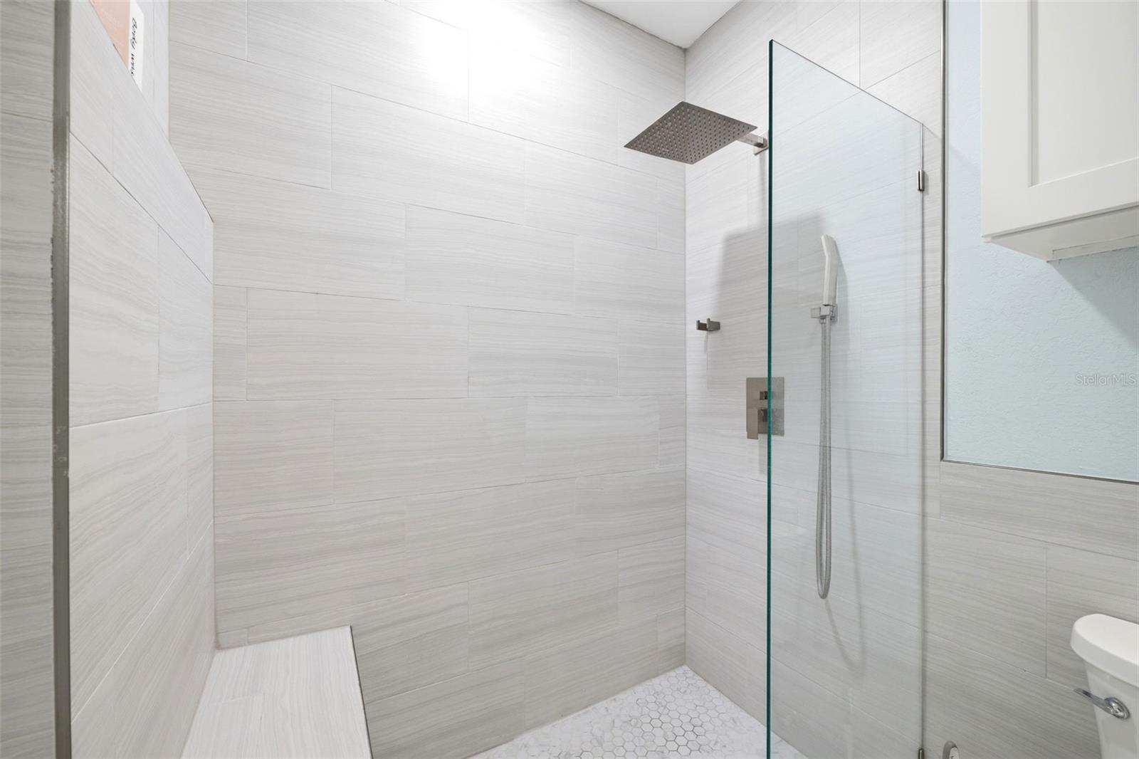 210 3RD ST W #8305, BRADENTON, FL, 34205