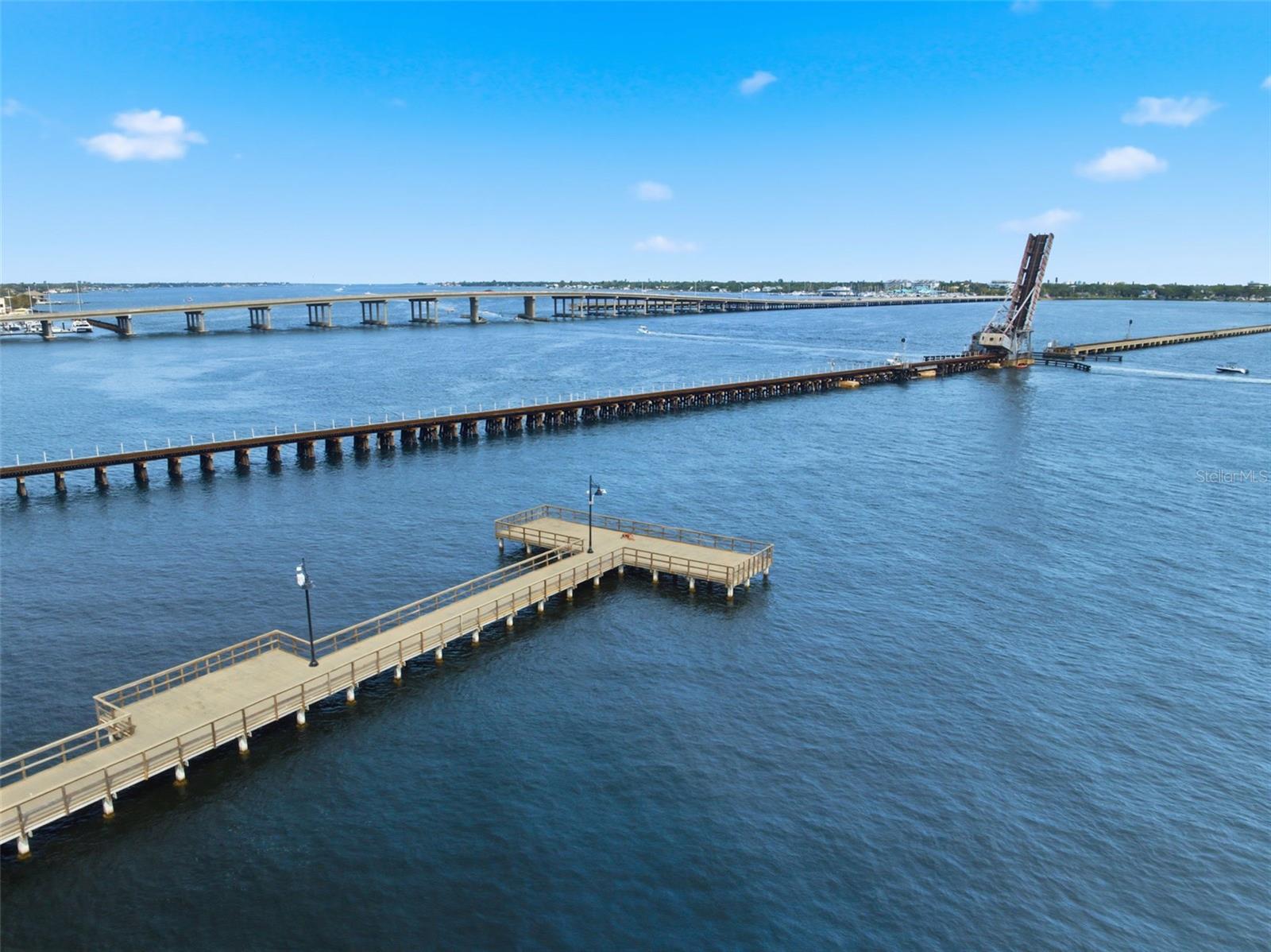 210 3RD ST W #8305, BRADENTON, FL, 34205