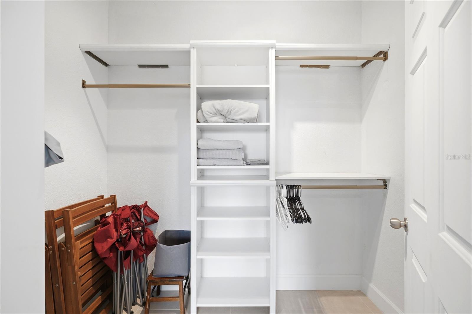 210 3RD ST W #8305, BRADENTON, FL, 34205