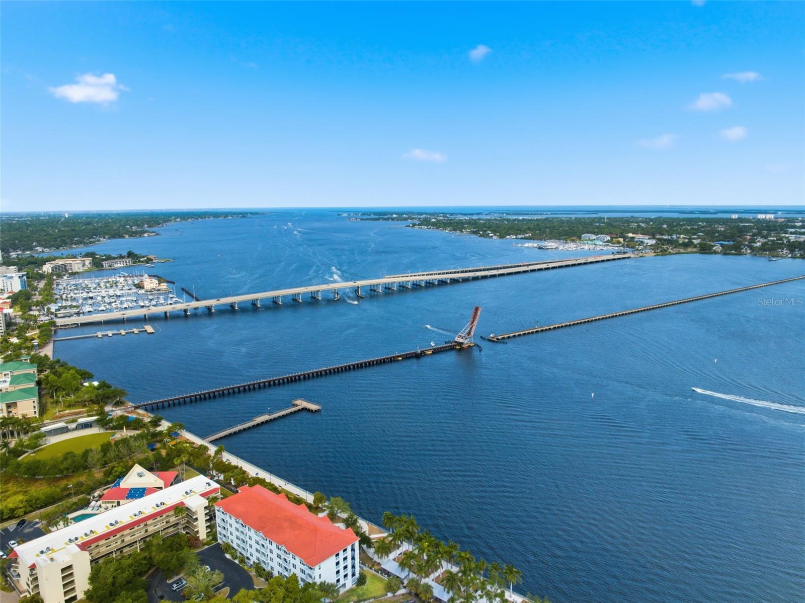 210 3RD ST W #8305, BRADENTON, FL, 34205