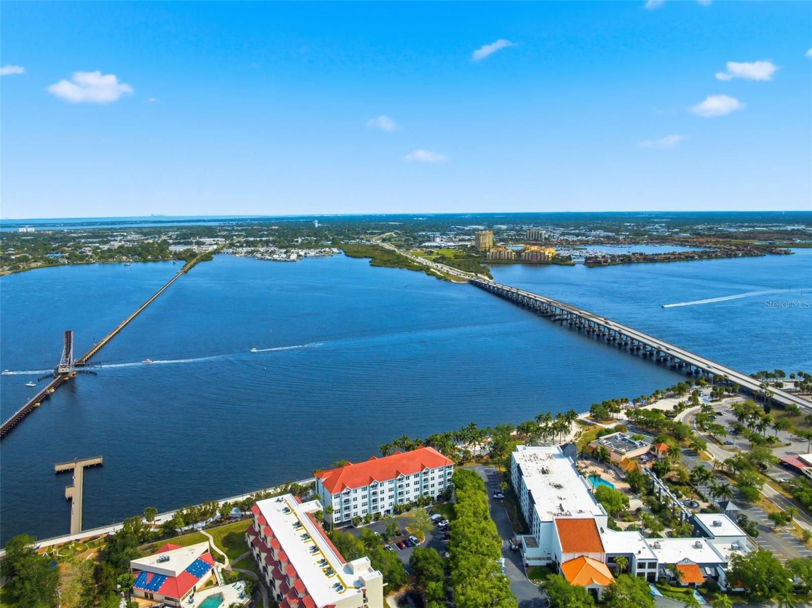 210 3RD ST W #8305, BRADENTON, FL, 34205