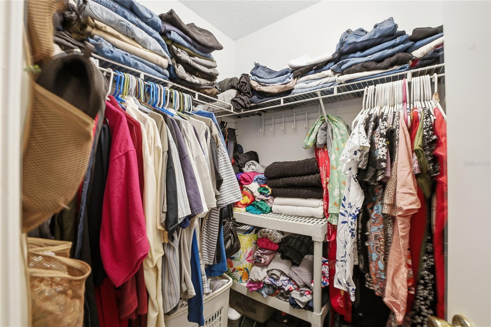 675 BASINGSTOKE CT, POINCIANA, FL, 34758