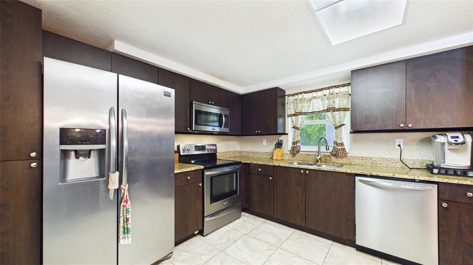 8840 CARMEN LN, PORT RICHEY, FL, 34668