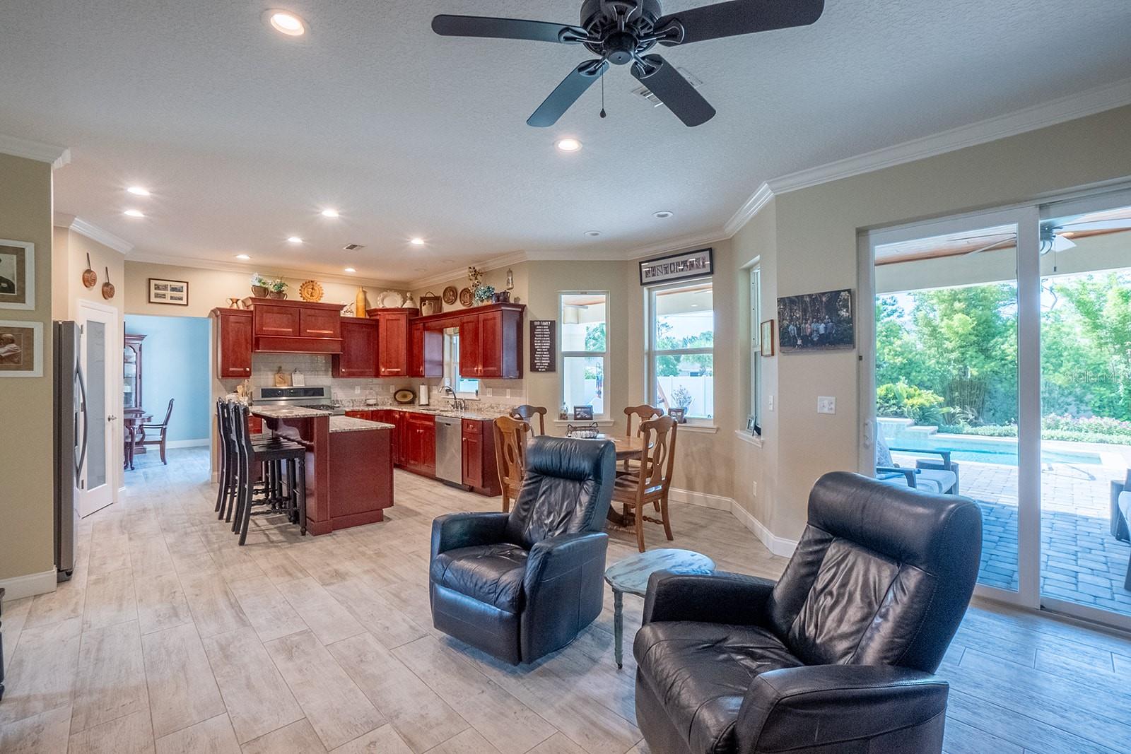 590 SHEARWOOD DR, FLAGLER BEACH, FL, 32136