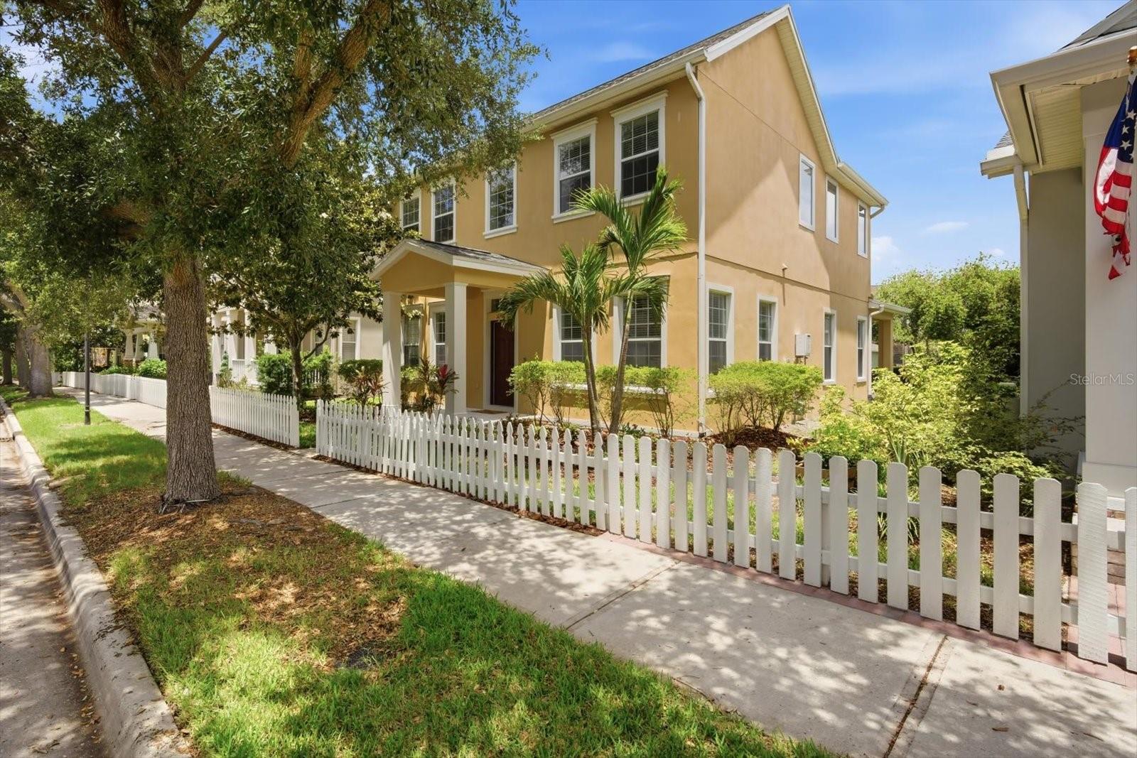 11310 WINTHROP LAKE DR, RIVERVIEW, FL, 33578