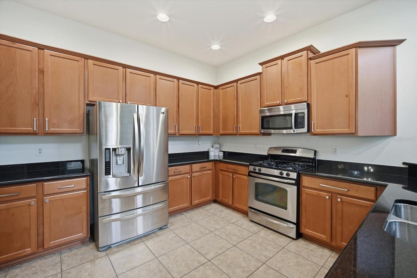 11310 WINTHROP LAKE DR, RIVERVIEW, FL, 33578