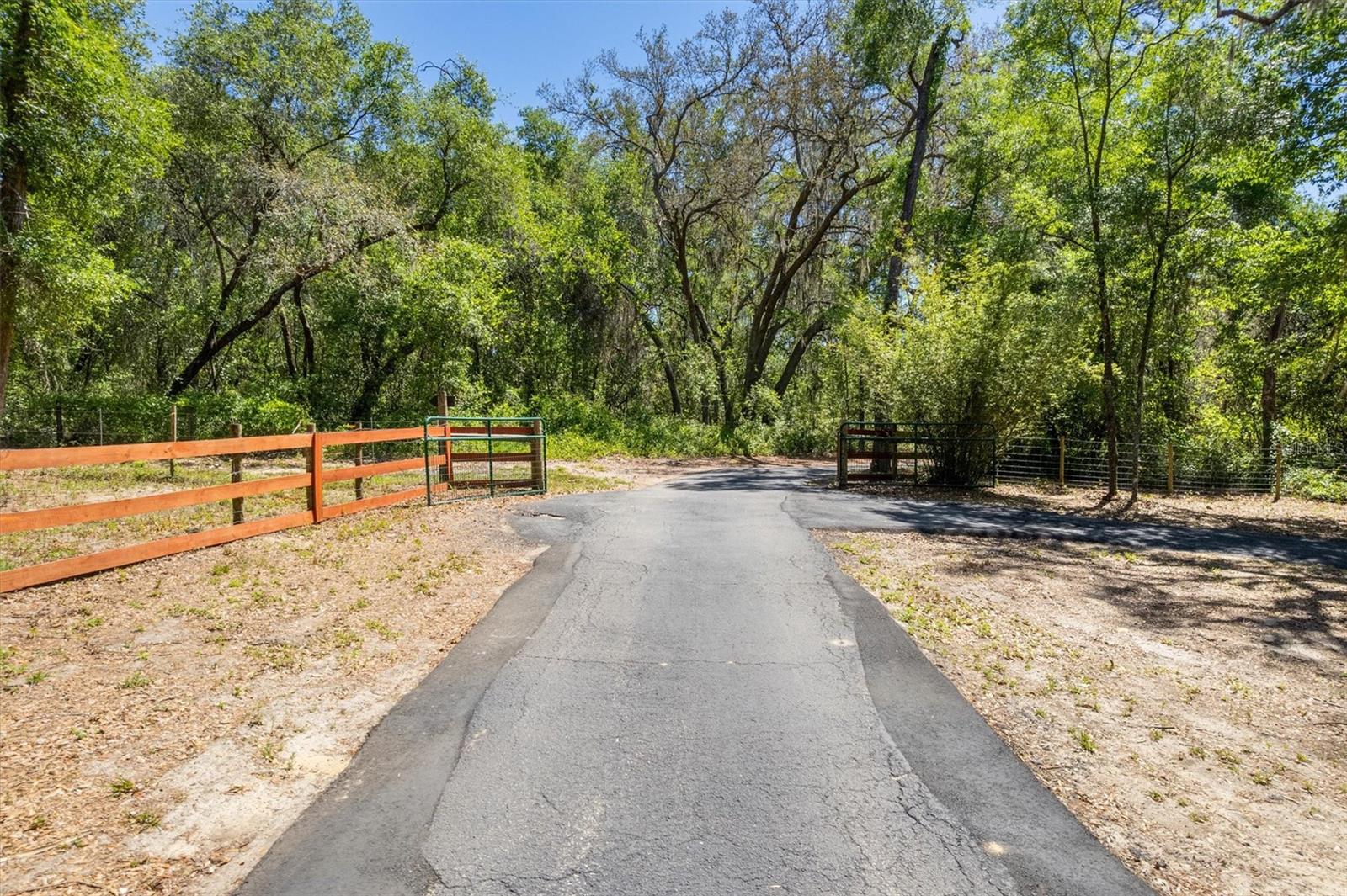 111 KIRBY TRL, MELROSE, FL, 32666