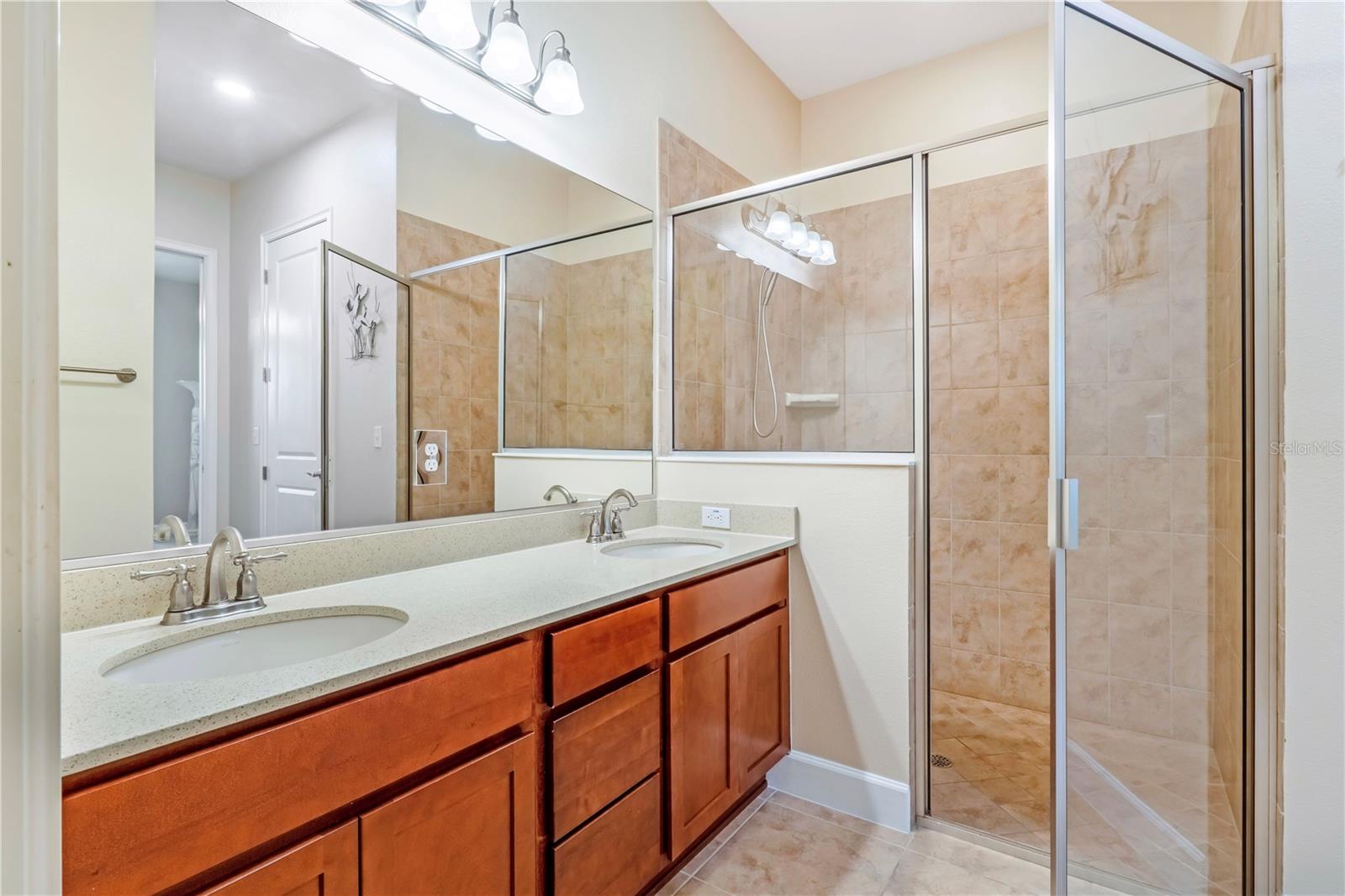 708 ALDENHAM LN, ORMOND BEACH, FL, 32174