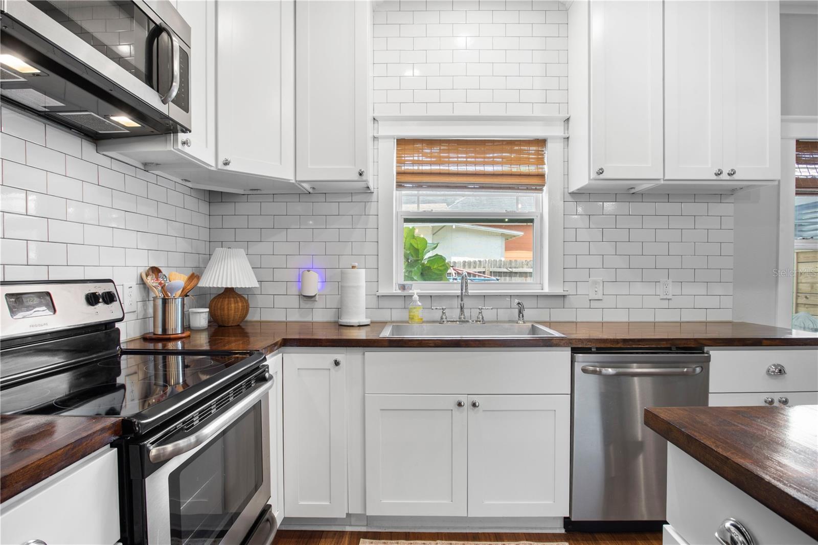 117 W GIDDENS AVE, TAMPA, FL, 33603