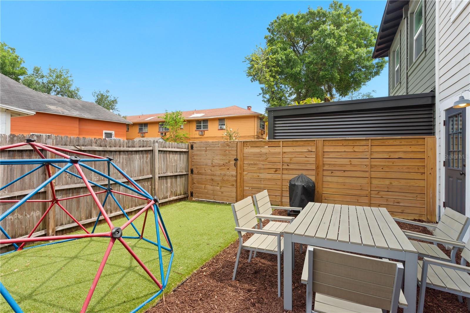 117 W GIDDENS AVE, TAMPA, FL, 33603