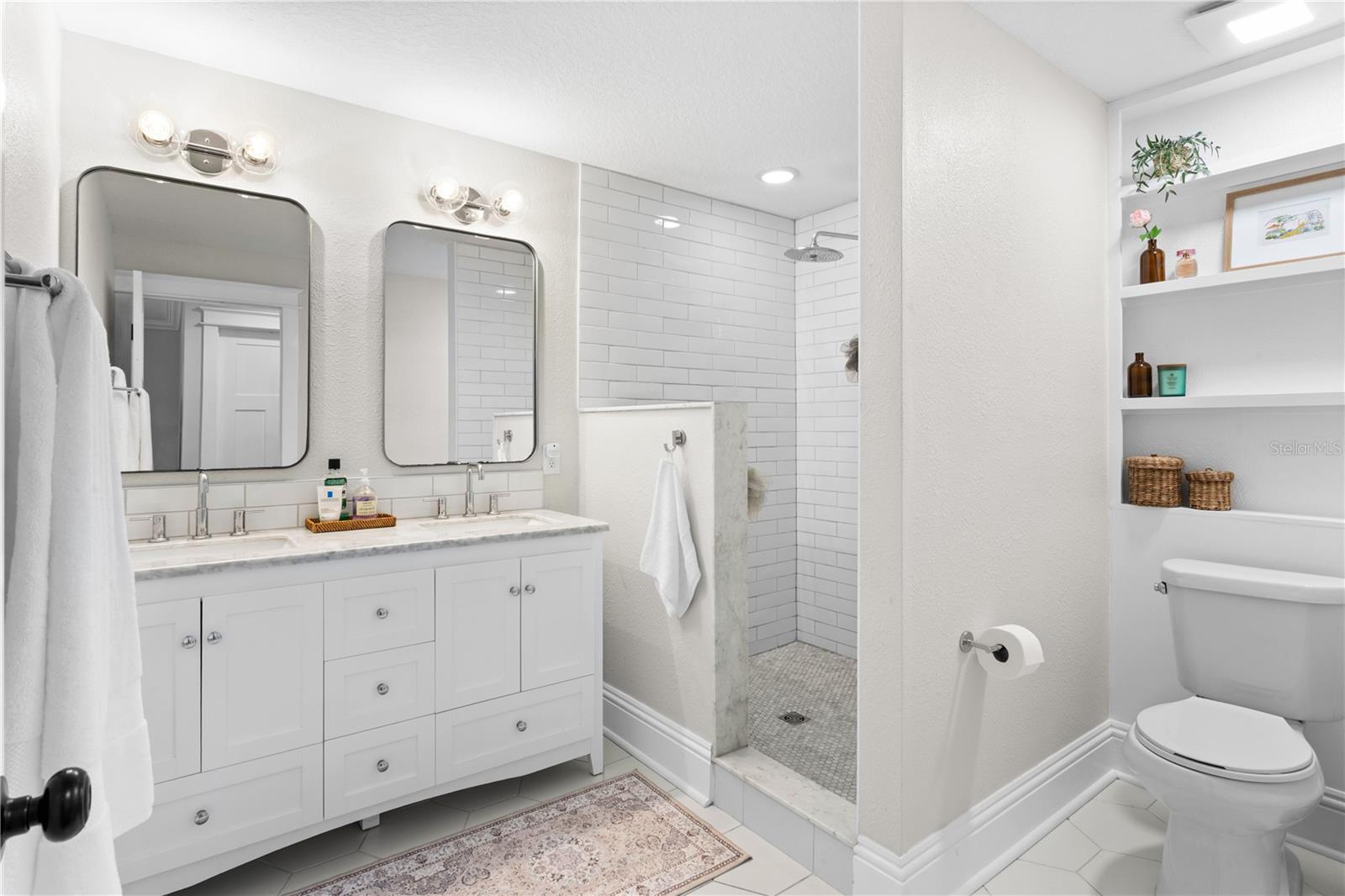 117 W GIDDENS AVE, TAMPA, FL, 33603