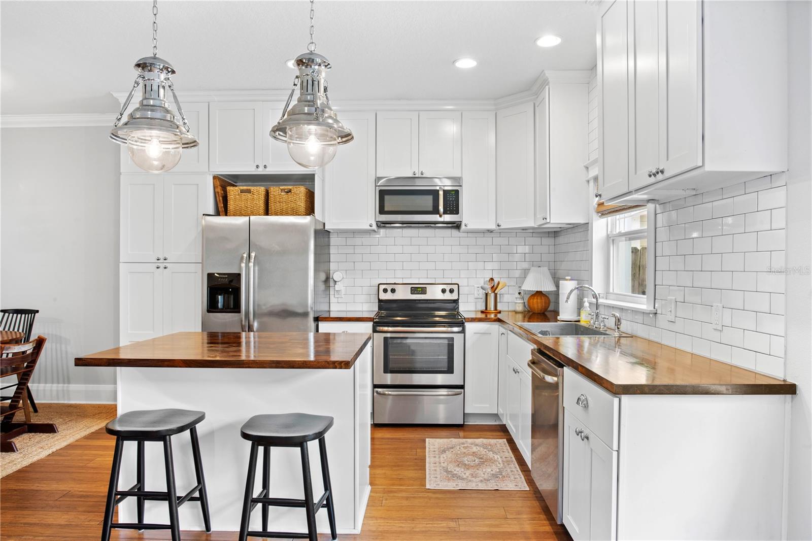 117 W GIDDENS AVE, TAMPA, FL, 33603