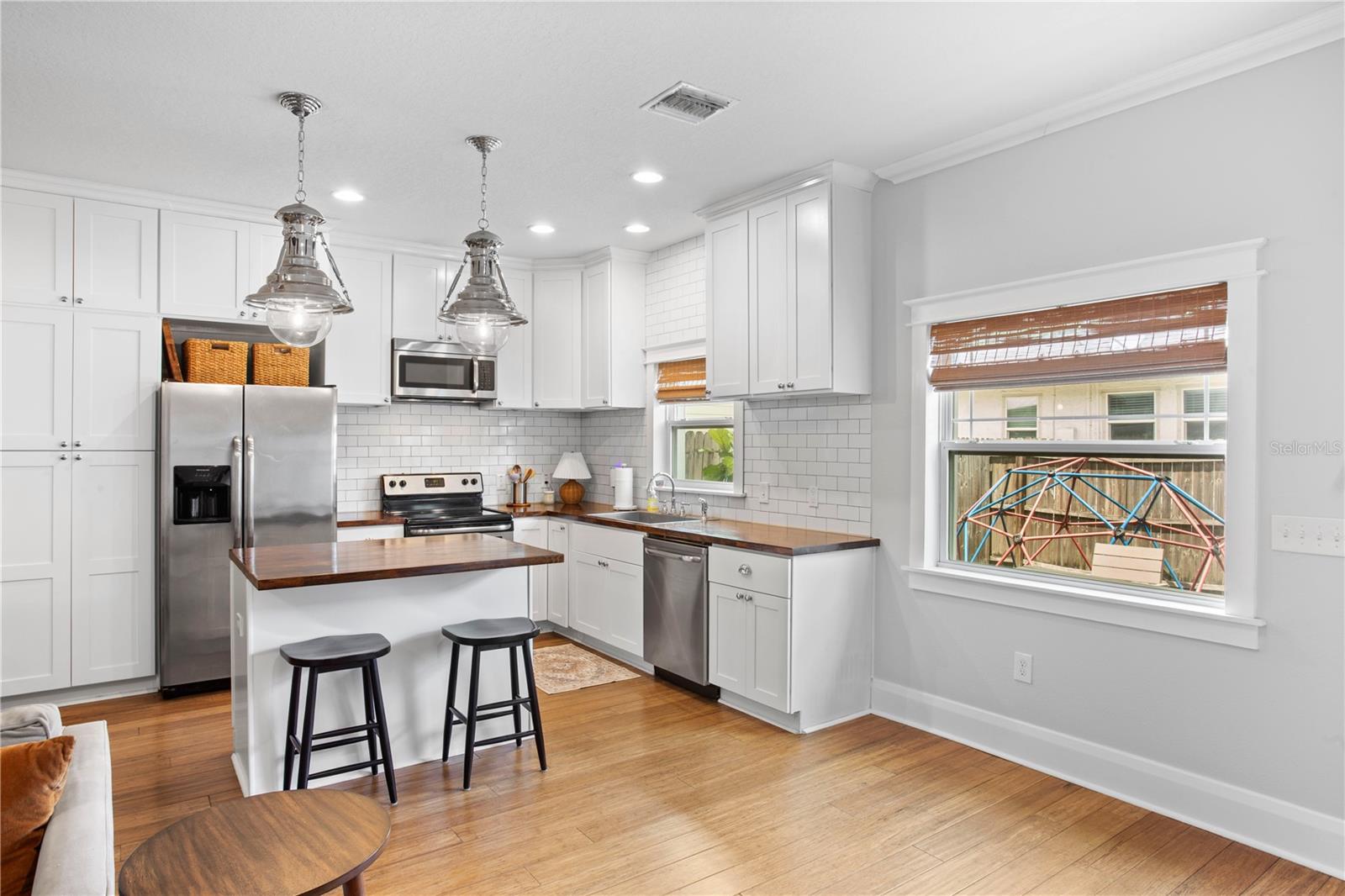 117 W GIDDENS AVE, TAMPA, FL, 33603