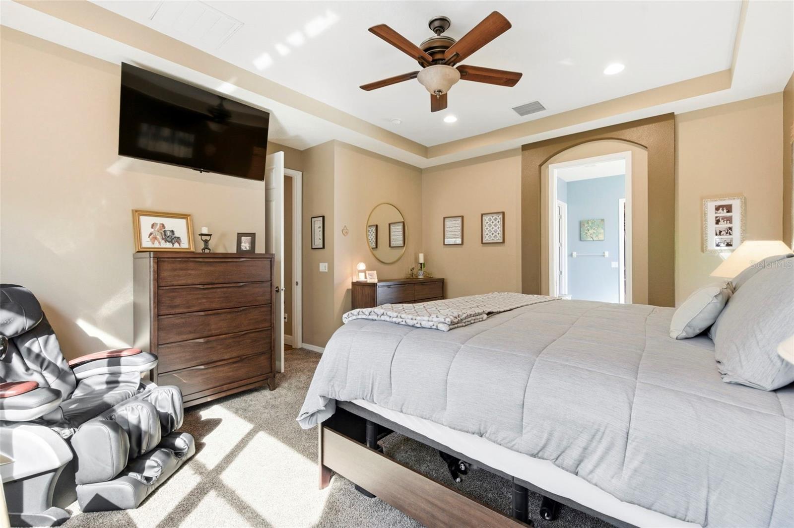 8743 NEW ALEXANDRIA LOOP, NEW PORT RICHEY, FL, 34654