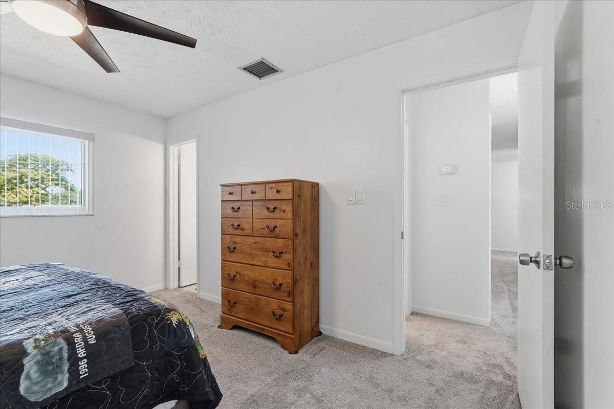 3809 PARKSIDE DR, VALRICO, FL, 33594