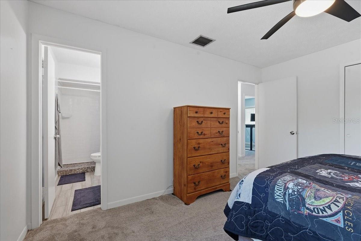 3809 PARKSIDE DR, VALRICO, FL, 33594