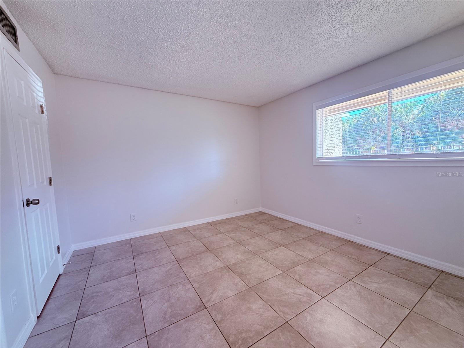 6332 NEWTOWN CIR #A4, TAMPA, FL, 33615