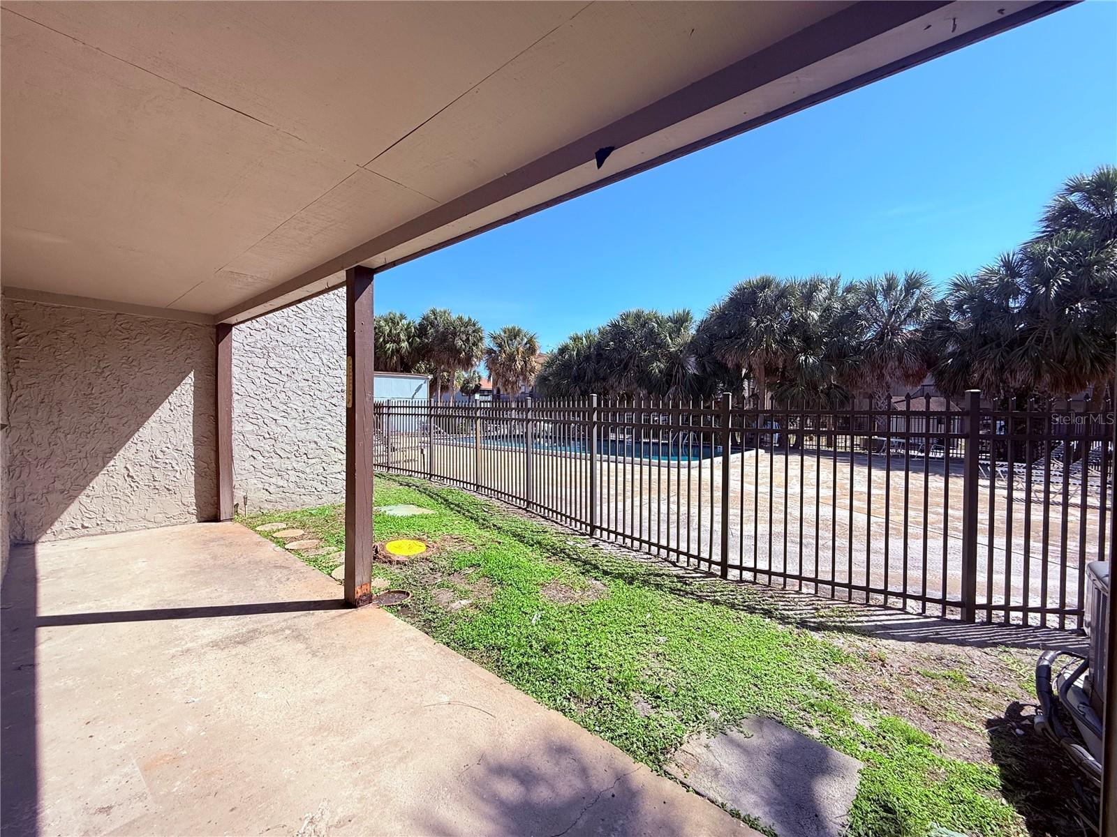 6332 NEWTOWN CIR #A4, TAMPA, FL, 33615