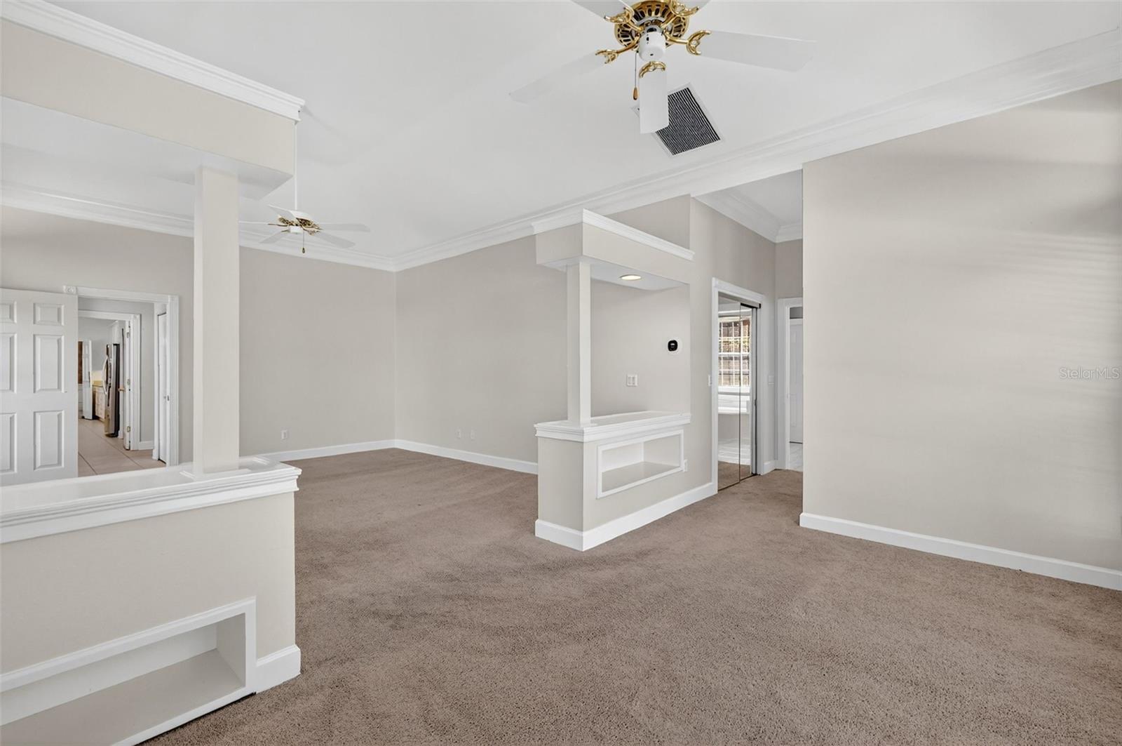 1741 EDGEWATER DR, MOUNT DORA, FL, 32757