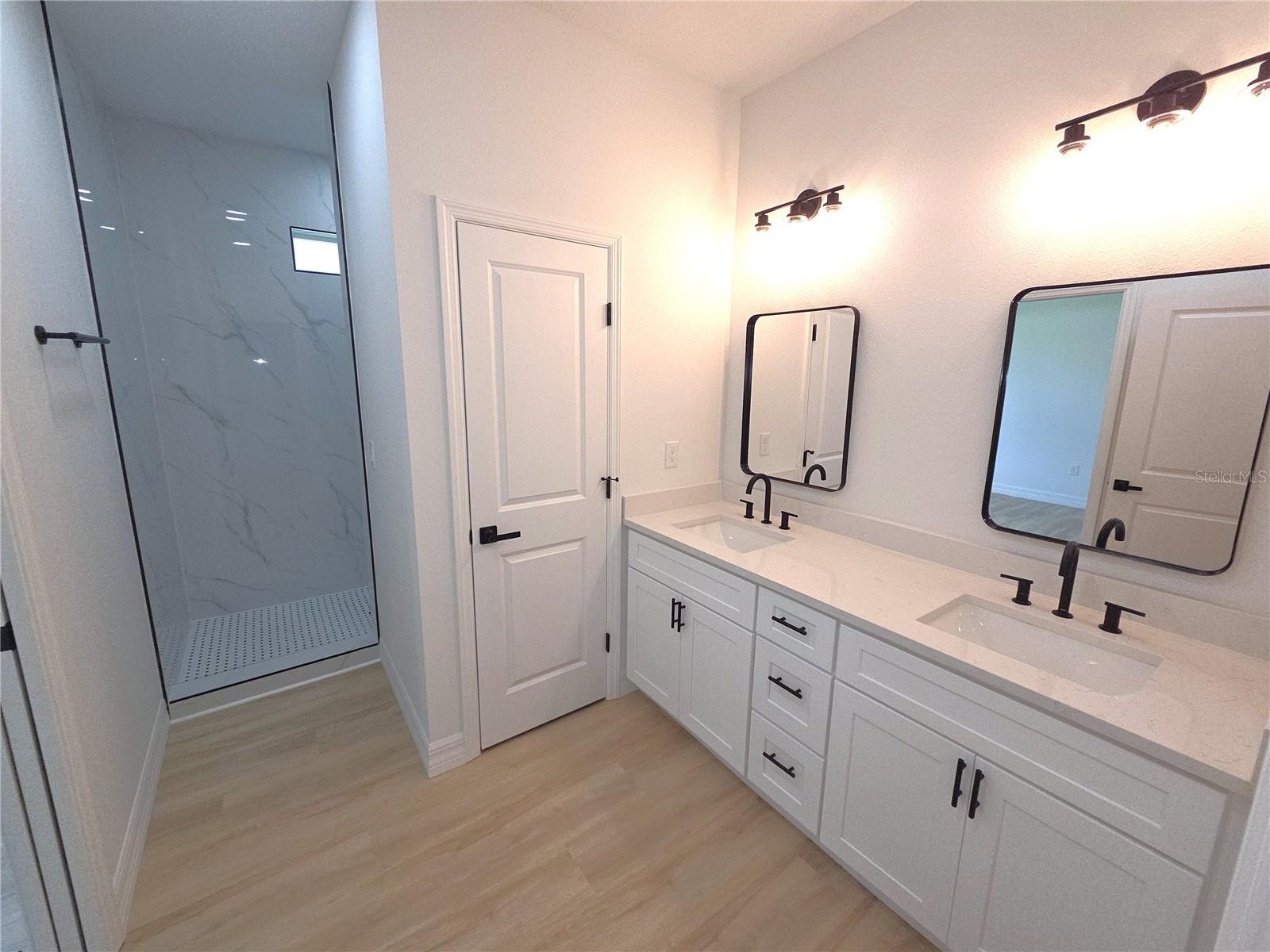 142 FITZSIMONS ST, PORT CHARLOTTE, FL, 33954